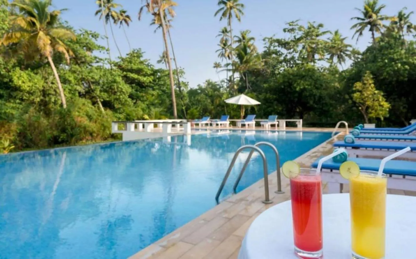 Resort Abad Turtle Beach Mararikulam