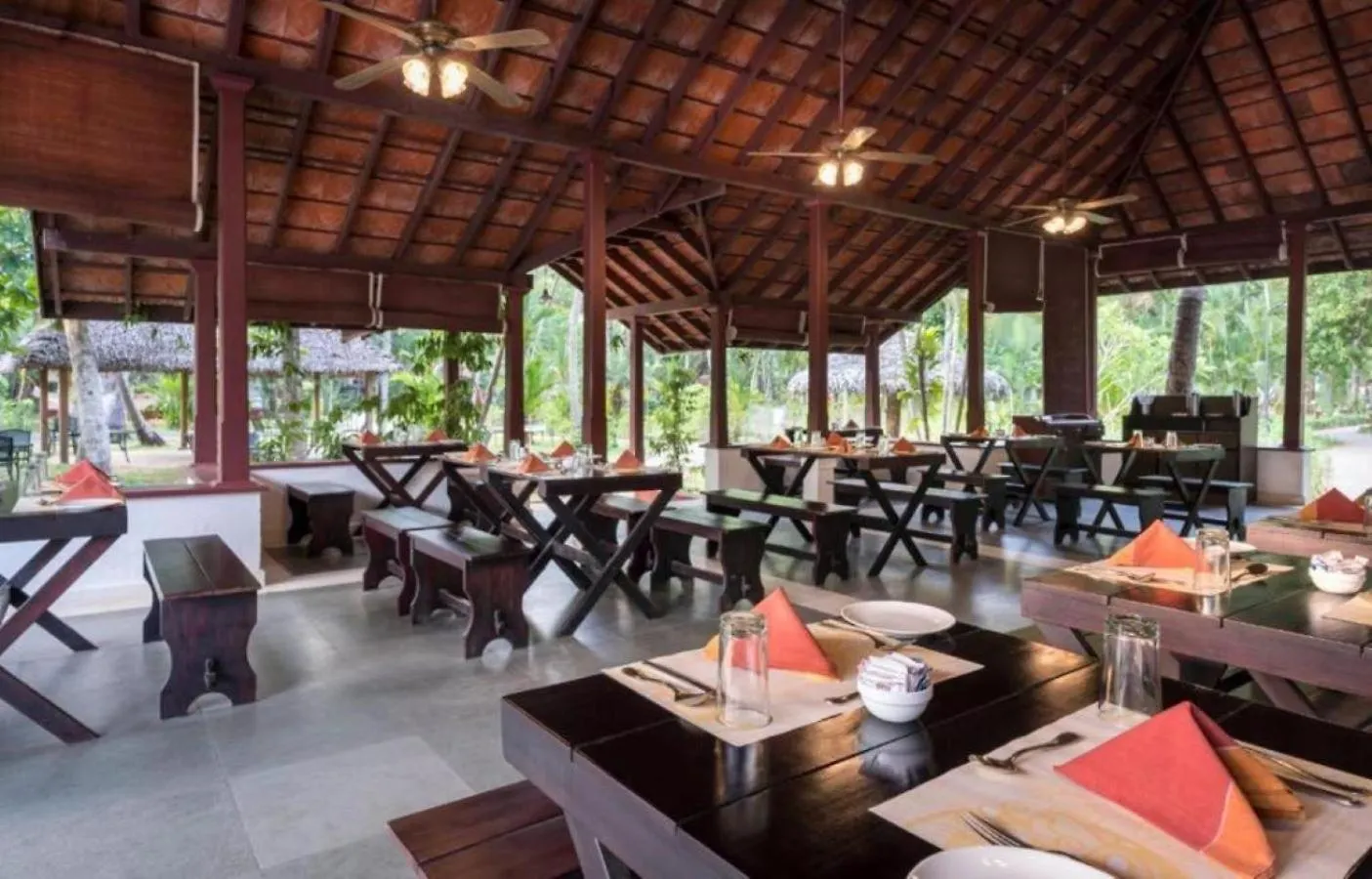 Resort Abad Turtle Beach Mararikulam