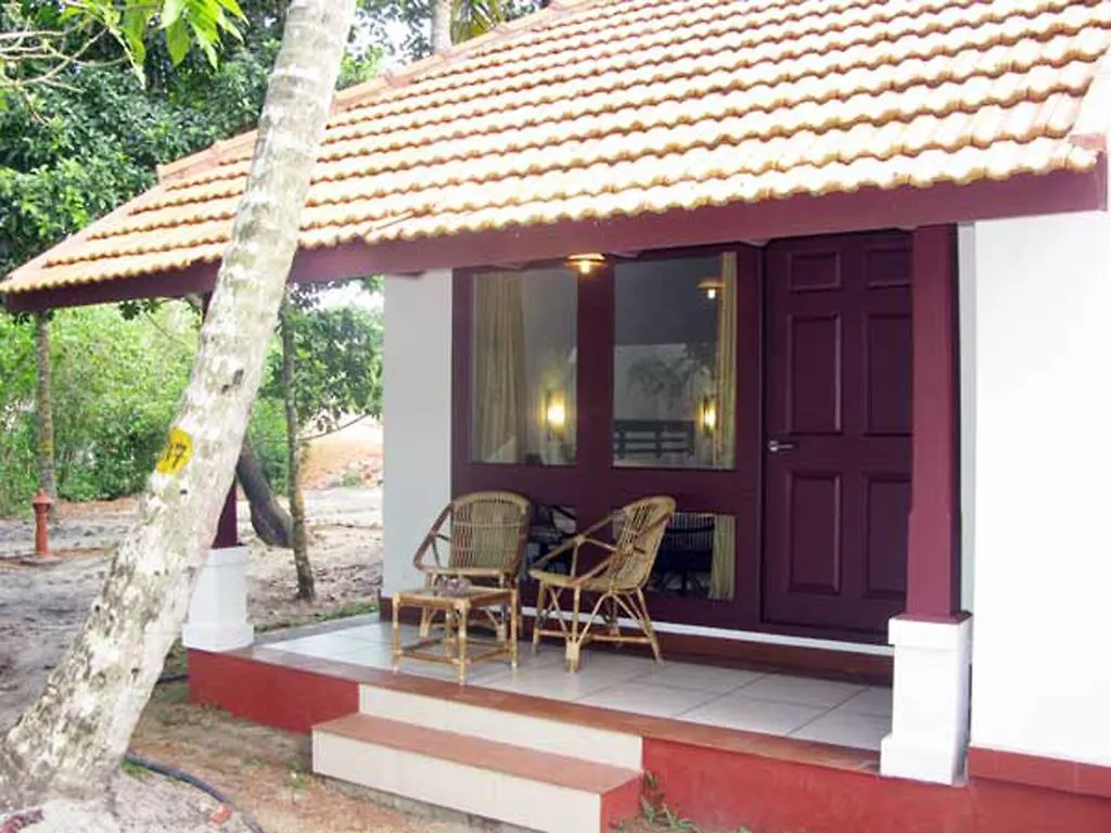 Abad Turtle Beach Mararikulam 4*,